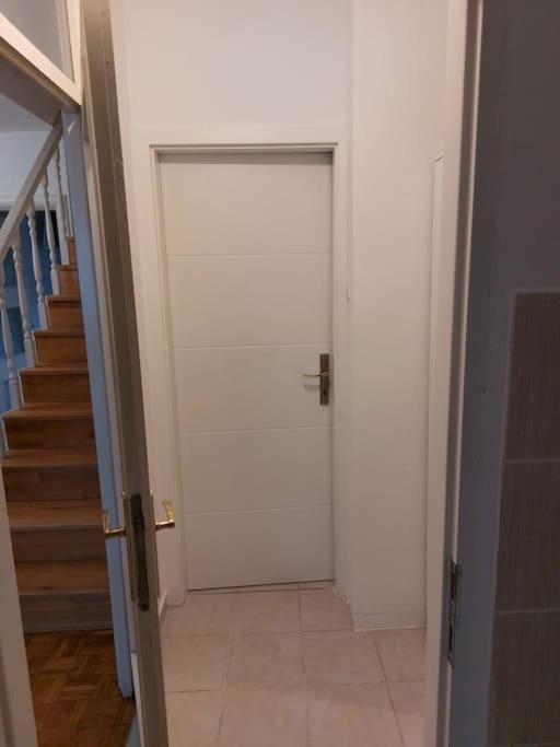 Apartman Laura Ζάγκρεμπ Εξωτερικό φωτογραφία