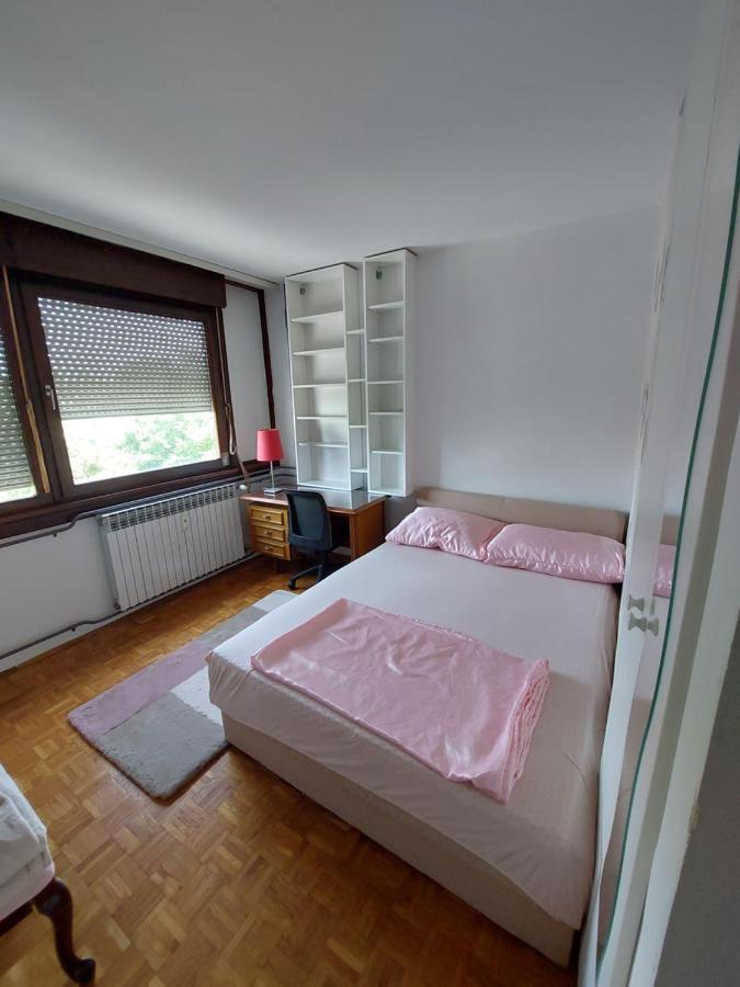 Apartman Laura Ζάγκρεμπ Εξωτερικό φωτογραφία